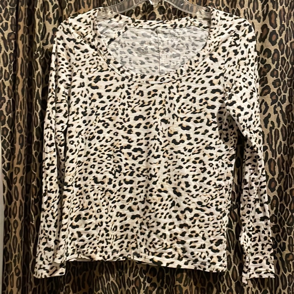 Banana 🍌 Republic Cozy Slub S Long Sleeve Leopard 🐆 T-shirt